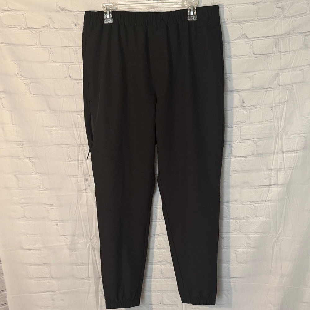 GapFit Tech Slim Joggers Men’s Large Black
